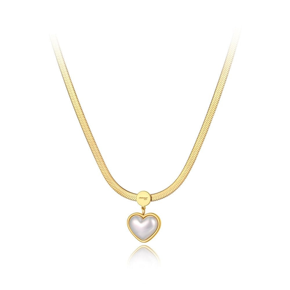 Collar corazón love perla