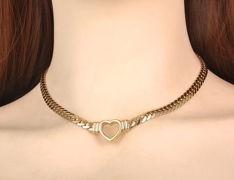 Collar versace eslabones corazón