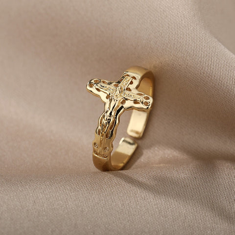 Anillo crucifijo de jesús